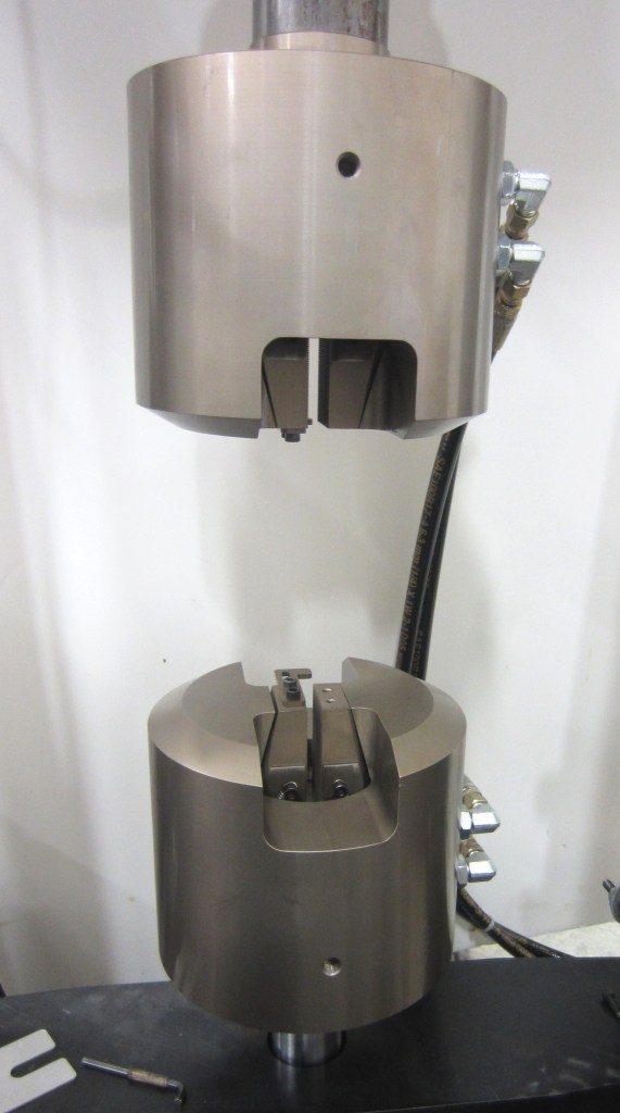 Accutek Custom Hydraulic Wedge Grips